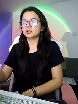 azumiichan online show from October 11, 12:15 am