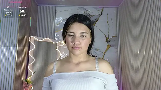 Chiara tay online show from April 20, 7:17 pm