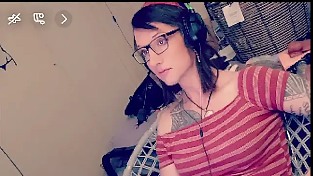 cassiemichellexx online show from March 30, 10:15 am