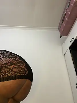 Africanbootie online show from December 13, 10:05 pm