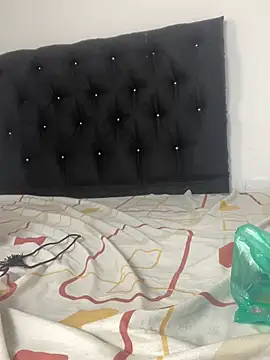 SweetLatiin  online show from January 16, 7:32 pm