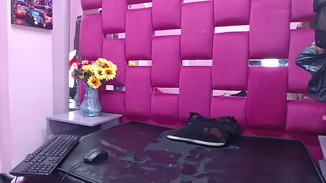 Lya Anal online show from October 15, 4:09 pm