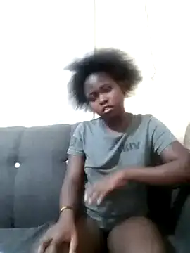 Sweetcecie01 online show from September 14, 9:23 pm