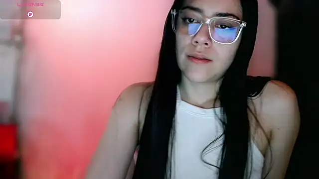 LauGrayJ online show from October 18, 4:53 pm