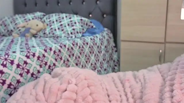 SofiaGc online show from April 25, 4:04 am