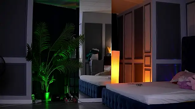 MissKiarra online show from March 26, 7:59 pm