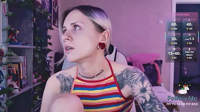 NaniMoore online show from March 7, 8:27 pm