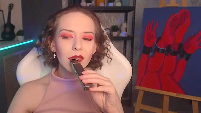 FascinatingEyess online show from September 8, 7:13 pm