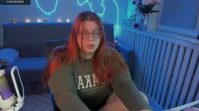 Melissa Purr online show from November 20, 6:42 pm