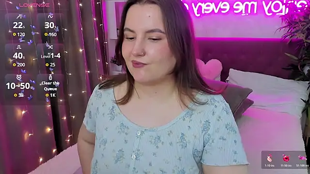 FeralPeach online show from March 14, 9:21 am