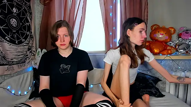 Calvin and Kevin online show from February 3, 11:04 am