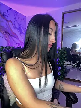 Ady 18 online show from January 13, 7:40 pm