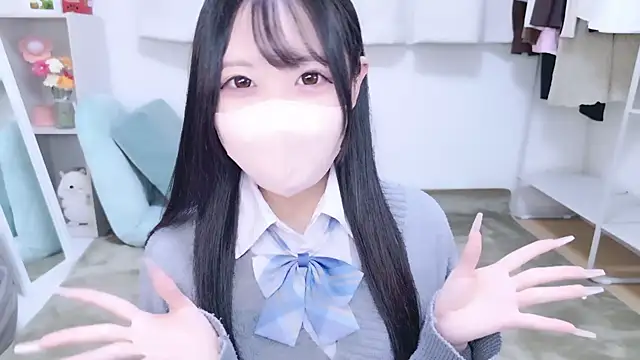 Suzu ch xx online show from October 25, 2:14 pm