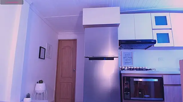 DannaHyde online show from November 20, 9:27 pm