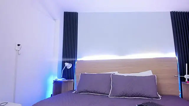 Chiqui milk  online show from September 17, 7:12 pm