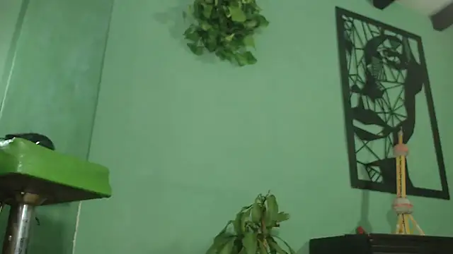 thirstymoonxx online show from September 14, 3:15 am