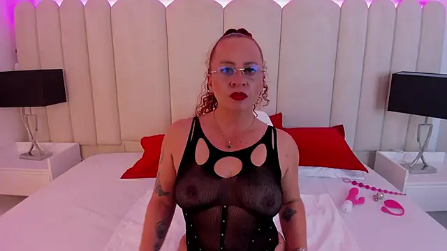 ChannelFox   online show from September 8, 7:46 pm