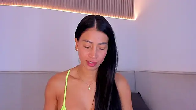 jasminehill  online show from May 29, 3:21 pm