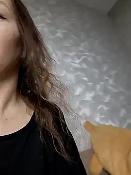  AnMiss  online show from February 3, 6:01 pm