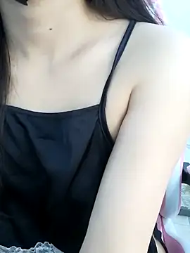  Linez  online show from September 8, 5:45 pm