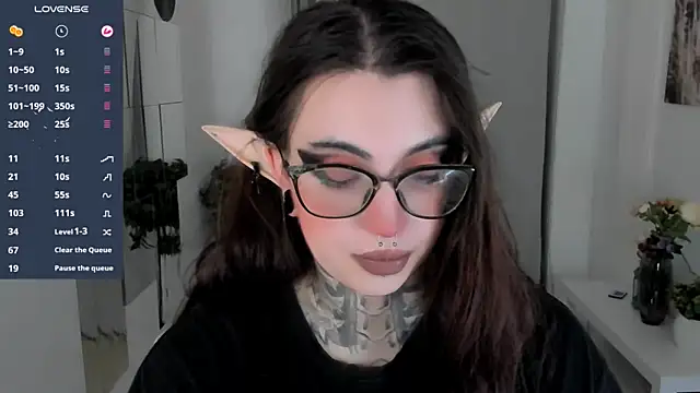 Dixi Pixi  online show from October 18, 5:54 am