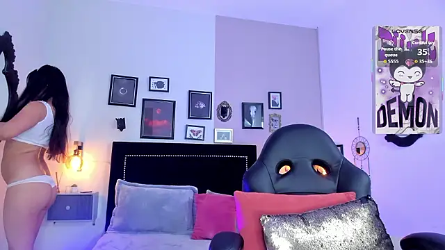 Chloe fischer  online show from February 27, 3:12 pm