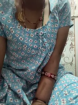 APKI WIFE  online show from April 6, 4:46 am