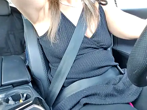 sweethotmilf888 online show from April 17, 1:13 pm