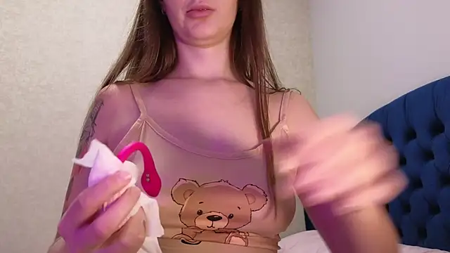 kimmie meow online show from October 31, 7:18 pm