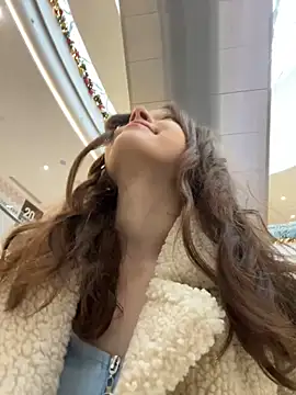 Times  Square online show from December 2, 7:10 am