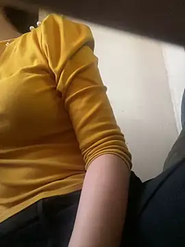 Tuongvy05 online show from December 2, 9:10 am