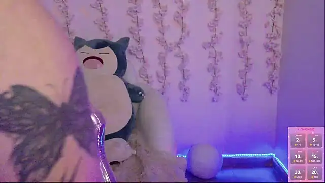 Haelycute online show from March 21, 11:21 pm