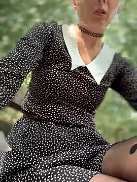 Crazy-Rosa online show from September 11, 6:36 am