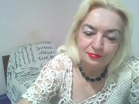 Meri798 online show from September 11, 8:20 pm