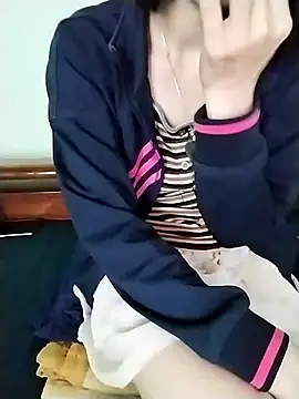 Luxcute286 online show from March 19, 3:00 am