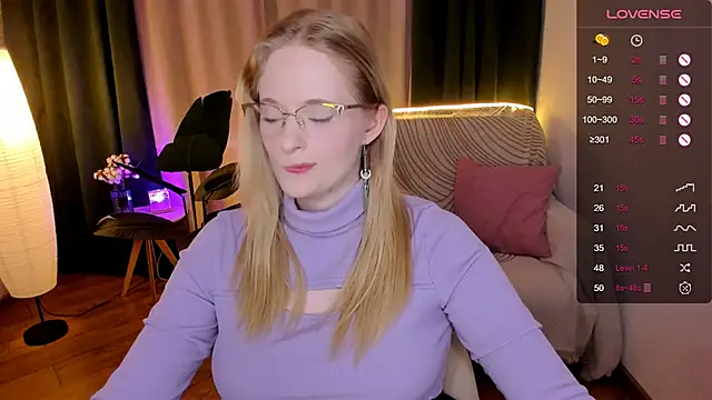 Aemilia  online show from September 19, 8:35 am