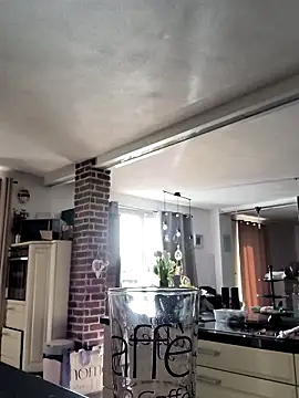 Linalicious online show from March 27, 8:26 am