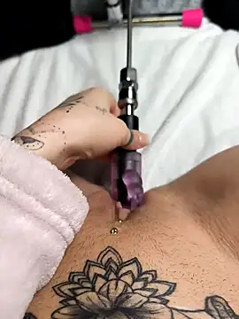 Linalicious online show from January 14, 8:08 am