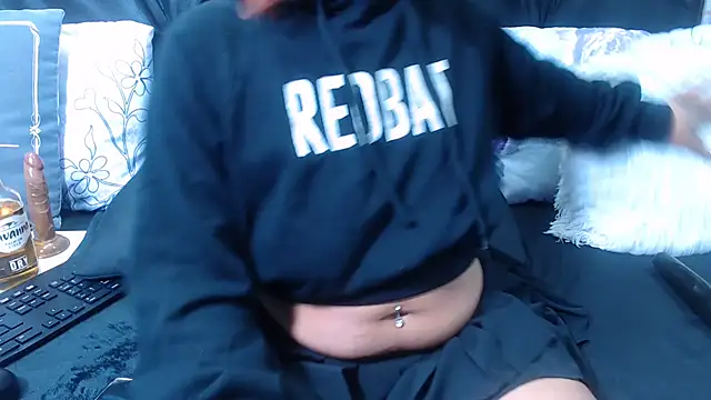 spicydiver38 online show from September 24, 8:08 pm