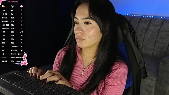 ZaraDames  online show from December 23, 5:11 am