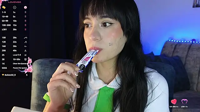 ZaraDames  online show from September 21, 4:00 am