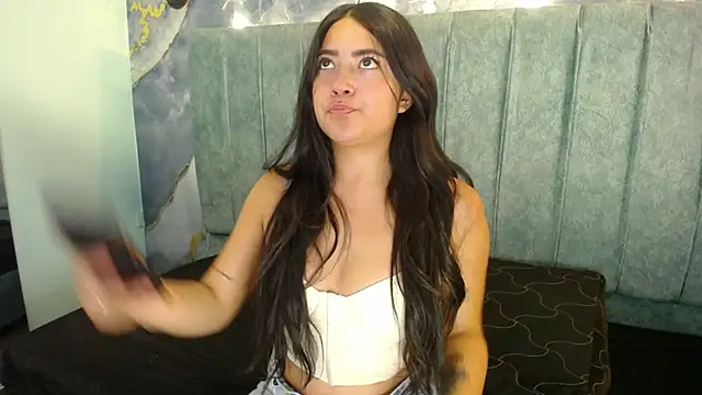 Susy thomson online show from December 15, 6:24 pm