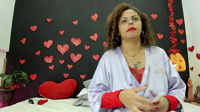 Luna smit08 online show from February 16, 9:47 pm