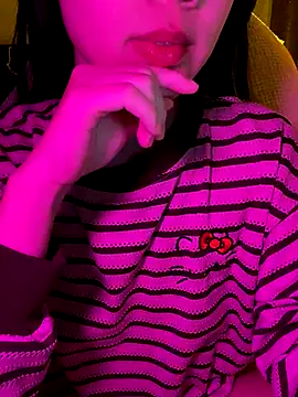 minmin2kk5 online show from November 24, 4:09 pm