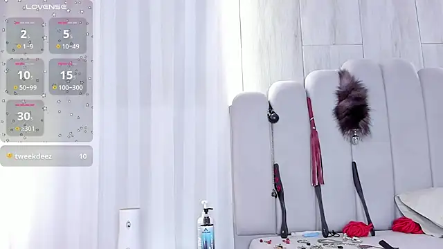 mileyerikson online show from November 7, 2:22 pm