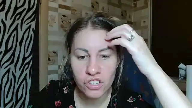 TherestlessKitty online show from February 19, 11:03 pm