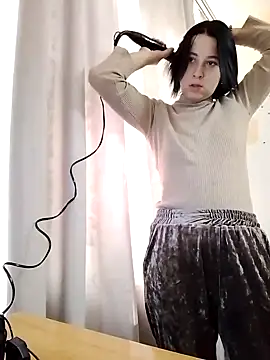 Gussie Bridie online show from October 11, 4:50 am