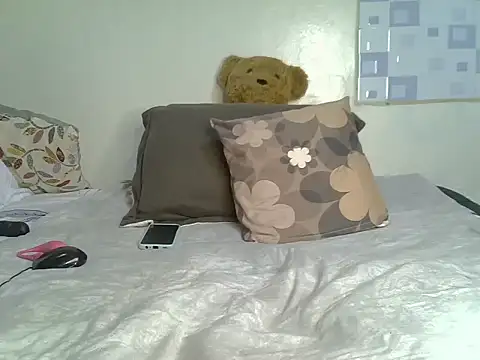 jeyberrie online show from October 13, 9:50 pm