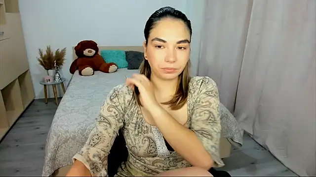 Alexa Dolly12 online show from October 8, 6:18 am