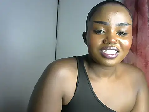 juicyblaqebony online show from April 23, 7:49 am